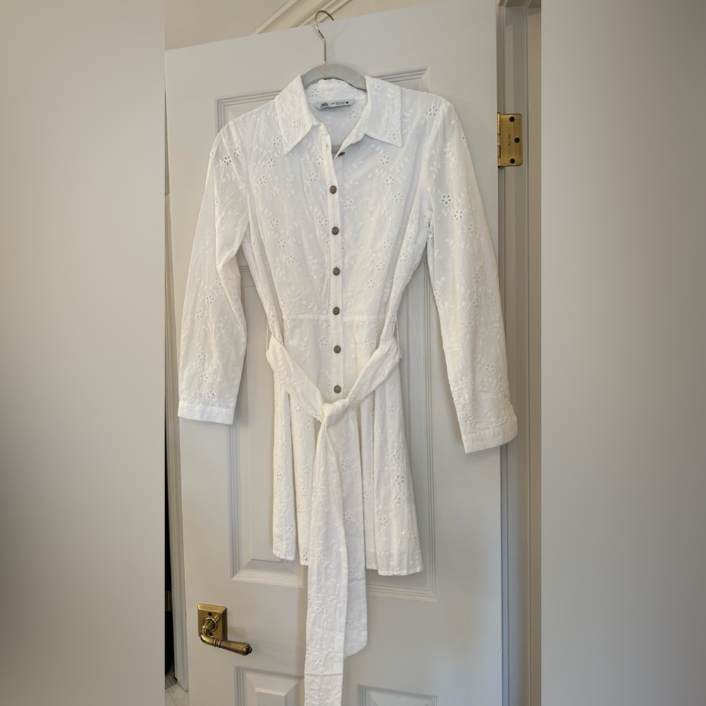 Zara White Long Sleeve Eyelet Dress - Picture 2 of 7